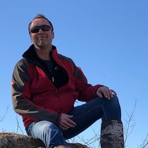 Meet your Posher, Alex